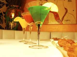 Cosmopolitan Bistrô Lounge Cosmopolitan Bistrô Lounge